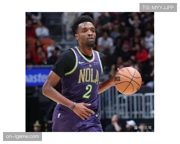 特写：鹈鹕队新秀后卫赫伯特·琼斯的高压防守训练日常